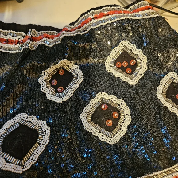 Zara for TRAFALUG Black Embroidered Shorts - Picture 6 of 8